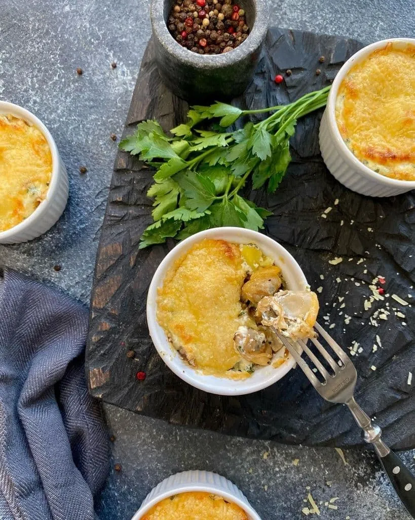 Мясо вонголе, запеченное с картофелем1.jpg