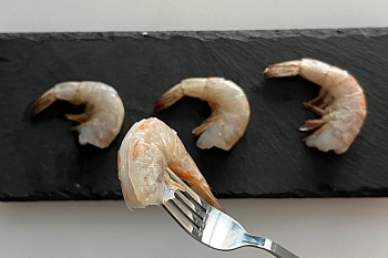 Креветка Королевская, ваннамей, в панцире, без головы, без вены, 26/30