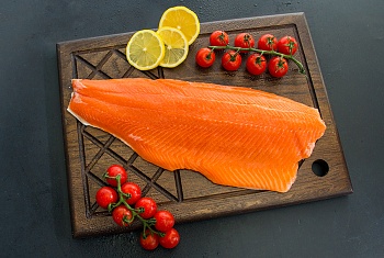 Форель радужная филе на коже TRIM C, 0,9-1,3