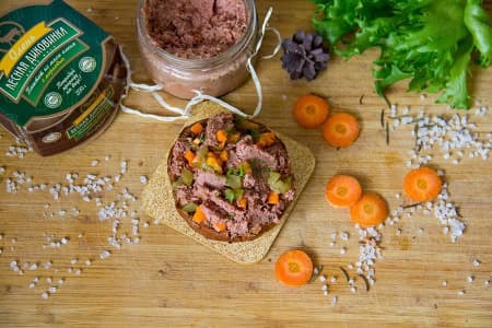 олень с морковью 4