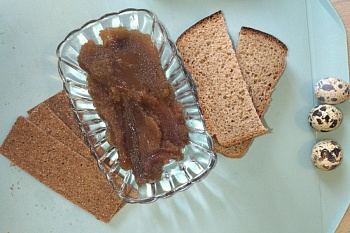 Икра сельди соленая в масле